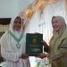 Hj Hesti Haris Hadiri Wisuda Akbar Ponpes Darul Arifin. (Foto : ist)