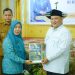 Hesti Haris Sosialisasikan Gerakan Jambi Bersholawat di Sarolangun, Perkuat Pembinaan Spiritual dan Program PKK. (Foto : ist)
