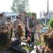 Polda Jambi Upacara Ziarah Rombongan di TPU Paal Merah, Hormati Jasa Pahlawan Bhayangkara. (Foto : ist)