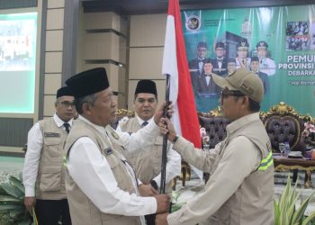 Wagub Sani Sambut Kepulangan 443 Jamaah Haji Kloter BTH-21 ke Provinsi Jambi. (Foto : ist)