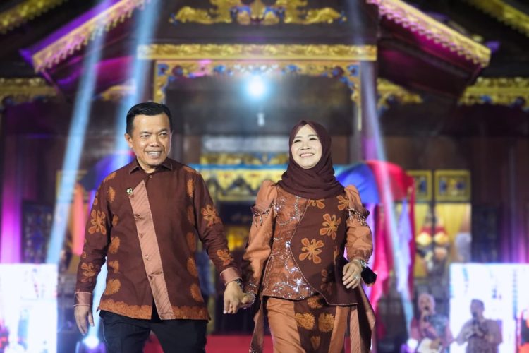 Gubernur Al Haris Buka Pekan Kebudayaan Daerah 'Jambi Elok Nian'. (Foto : ist)
