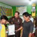 Kajati Jambi Lunasi Tunggakan Sekolah 2 Siswa Kurang Mampu, Pastikan Hak Pendidikan Tetap Terpenuhi. (Foto : ist)