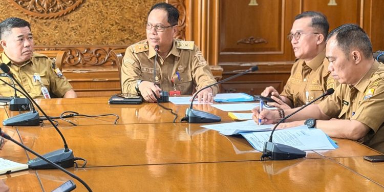 Pemprov Jambi fasilitasi Nobar Semi Final dan Final Piala Dunia di Kantor dan Rumah Dinas Gubernur. (Foto : ist)