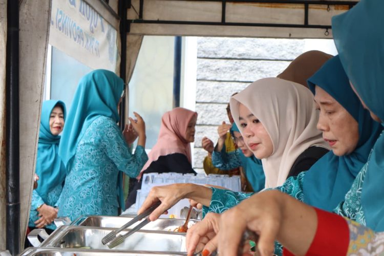 Pojok Berkah TP PKK Provinsi Jambi Bersama BPJS Ketenagakerjaan, Edukasi Perlindungan Sosial bagi Masyarakat. (Foto : ist)