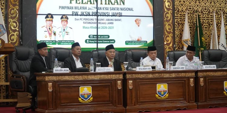 Hadiri Pelantikan JKSN Jambi, Al Haris Tekankan Peran Guru dan Kiai Jaga Moral Generasi Bangsa. (Foto : ist)