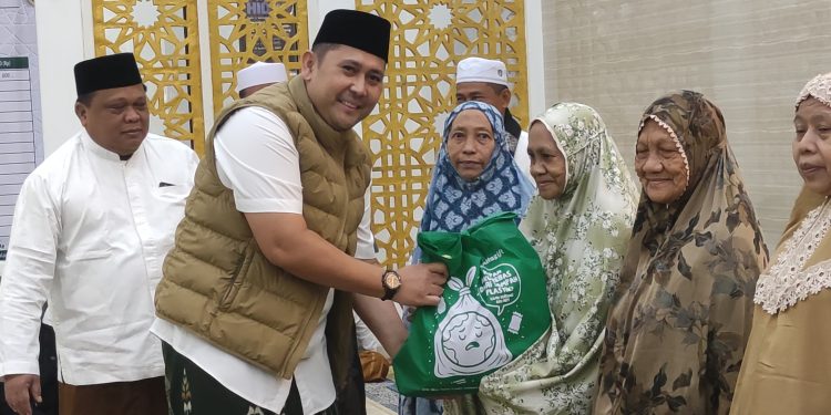 Bupati M. Syukur Ajak Warga Bijak Bermedsos dan Tolak Hujatan. (Foto : ist)