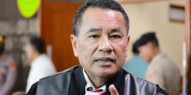 Hotman Paris Puji Ketegasan Prabowo di Kasus Febrie Adriansyah. (Foto : ist)
