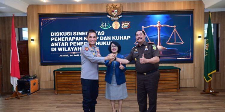 Sinergi Penegak Hukum di Jambi Perkuat Implementasi KUHP dan KUHAP, Bahas Penanganan Geng Motor hingga PETI. (Foto : ist)