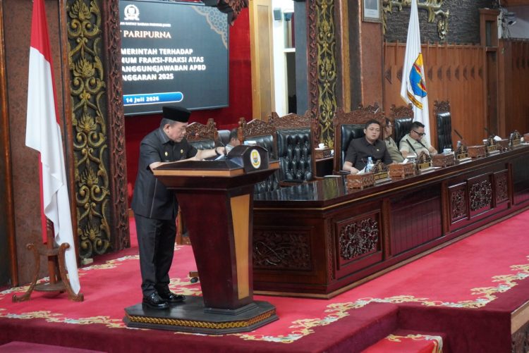 Gubernur Al Haris Jawab Pandangan Umum Fraksi DPRD: Komitmen Perkuat Tata Kelola dan Kesejahteraan Masyarakat. (Foto : ist)