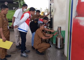 Pengecekan di salah satu SPBU. (Foto : ist)