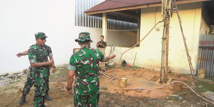 Danrem 042/Gapu Tinjau TMMD Ke-129, Pastikan Pembangunan Tepat Sasaran dan Bermanfaat bagi Masyarakat. (Foto : ist)