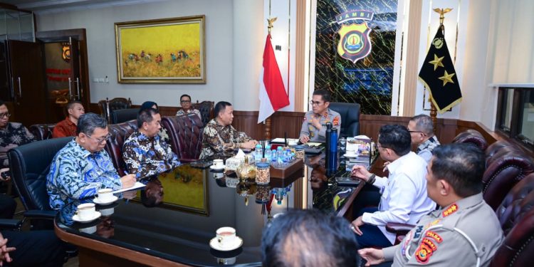 Polda Jambi Terima Audiensi PT Jasa Raharja, Perkuat Sinergi Tingkatkan Keselamatan Lalu Lintas dan Pelayanan Masyarakat. (Foto : ist)