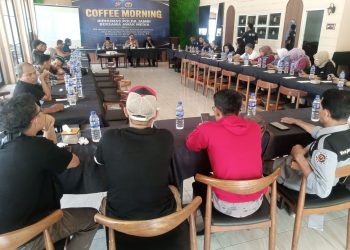 Suasana pertemuan coffee morning Subbid Penmas Bidhumas Polda Jambi. (Foto : Rolan - sinarjambi.com)