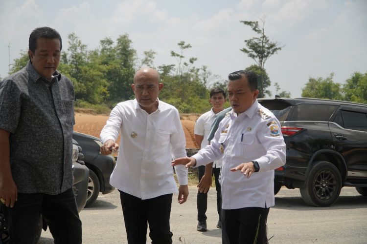 Gubernur Al Haris Tinjau Lokasi Pembangunan Sekolah Rakyat dan Lokasi Pembangunan BTN Bungo Green City. (Foto : ist)