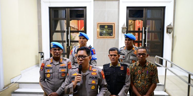 Lima Oknum Anggota Polri Dijatuhi Sanksi PTDH, Polda Jambi Tegaskan Komitmen Penegakan Kode Etik Secara Tegas dan Transparan. (Foto : ist)
