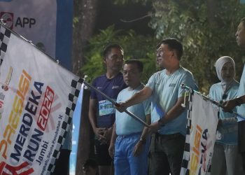 Ribuan Pelari Padati Telanaipura, Gubernur Al Haris, Kapolda Jambi, Bupati/Wali Kota Lepas Flag Off Presisi Merdeka Run 2026. (Foto : ist)