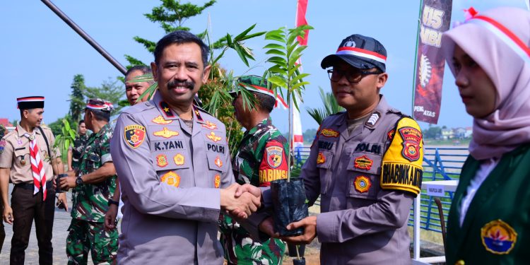 Polda Jambi Dukung Penanaman Bambu dan Pohon Produktif, Perkuat Mitigasi Bencana dan Kelestarian Lingkungan. (Foto : ist)