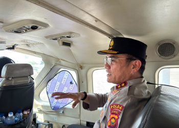Kapolda Jambi Bersama Satgas Karhutla Pantau Langsung Kebakaran Lahan Gambut. (Foto : ist)