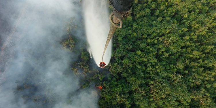 Polda Jambi Intensifkan Patroli Udara dan Water Bombing Tangani Karhutla. (Foto : ist)