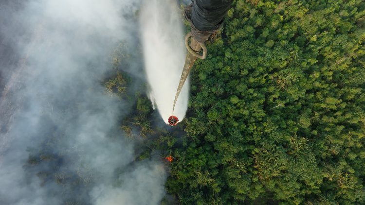 Polda Jambi Intensifkan Patroli Udara dan Water Bombing Tangani Karhutla. (Foto : ist)