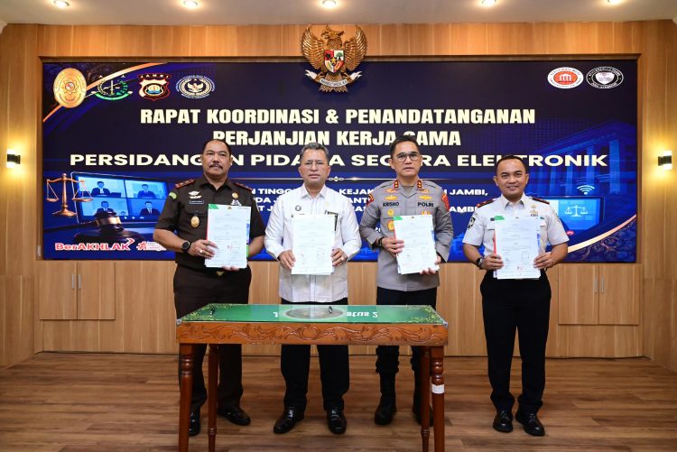 Polda Jambi Perkuat Sinergi Aparat Penegak Hukum melalui Persidangan Pidana Secara Elektronik. (Foto : ist)