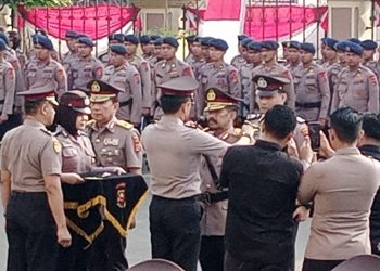 Kapolda Jambi memimpin Sertijab Wakapolda Jambi. (Foto : Rolan - sinarjambi.com)