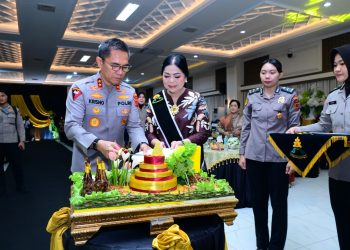 Hari Jadi ke-78 Polwan, Kapolda Jambi Tekankan Integritas dan Dampak Nyata bagi Masyarakat. (Foto : ist)