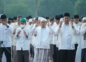 Kemarau Lima Bulan, Pemprov Jambi Gelar Salat Istisqa, Gubernur Al Haris: Kita Bermunajat kepada Allah. (Foto : ist)