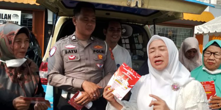 Rabu Berkah TP PKK Jambi Bersama Bapenda Hadirkan Sarapan dan Informasi Layanan Samsat. (Foto : ist)
