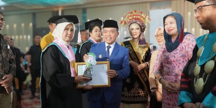 Lulusan Poltekkes Kemenkes Jambi Menjadi Bagian Penting Penguatan SDM Kesehatan. (Foto : ist)