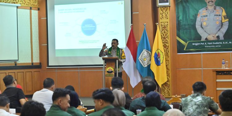 Wakapolda Jambi Dorong Kolaborasi Kampus dan Masyarakat dalam Mewujudkan Keamanan yang Berkeadilan. (Foto : ist)