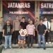 Polsek Telanaipura Polresta jambi ungkap kasus penganiayaan yang mengakibatkan korban meninggal dunia, pelaku berhasil diamankan. (Foto : ist)