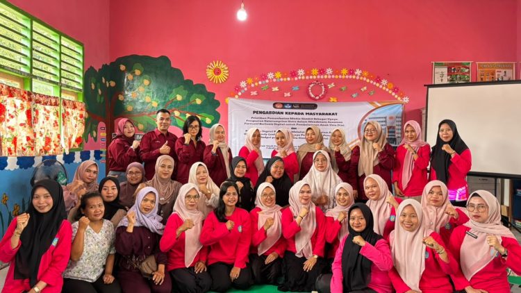 Dosen PGPAUD FKIP Universitas Jambi Gelar Pelatihan Asesmen Digital dan Digital Parenting di Kabupaten Tebo. (Foto: ist)