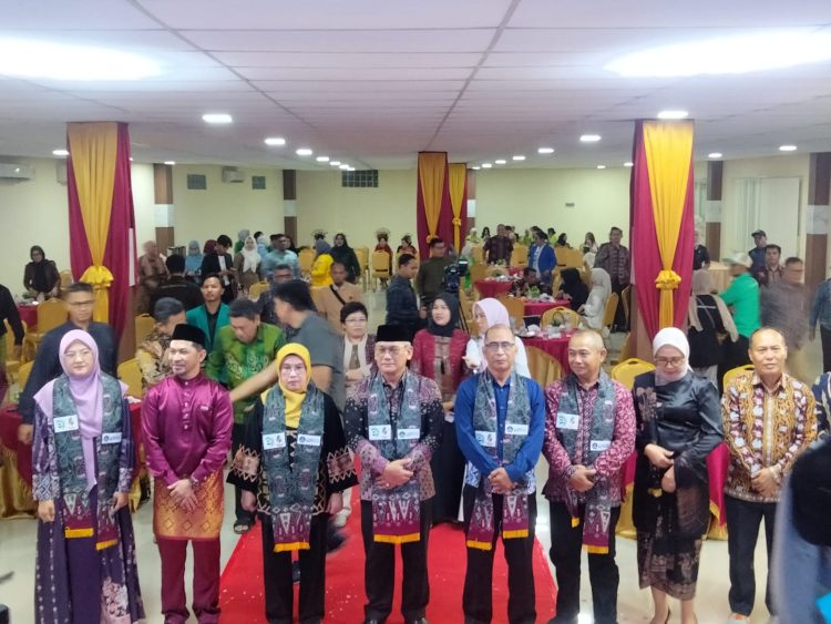 Gubernur: Mahasiswa Harus Berani Ciptakan Lapangan Kerja, Bukan Hanya Mencari Kerja. (Foto : ist)