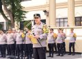 Pimpin Apel Perdana, Kapolda Jambi Tekankan Integritas, Disiplin dan Profesionalisme Kepada Seluruh Personel. (Foto : ist)