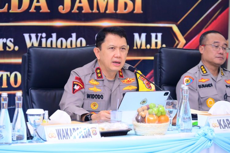Kapolda Jambi Sampaikan Commander Wish, Tekankan Pelayanan Publik dan Penegakan Hukum Berkeadilan. (Foto : ist)